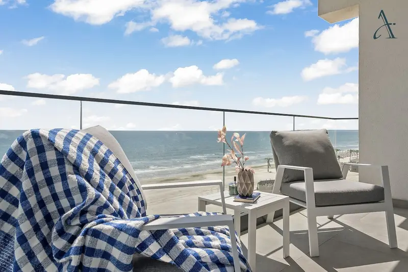 Aqua Vista Serenity Breeze - Beach View Mamaia, Mamaia-Sat