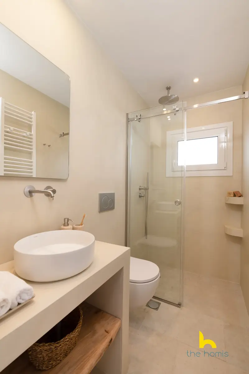Aqua Vista Vari Top-Floor Seaview & Jacuzzi – 5