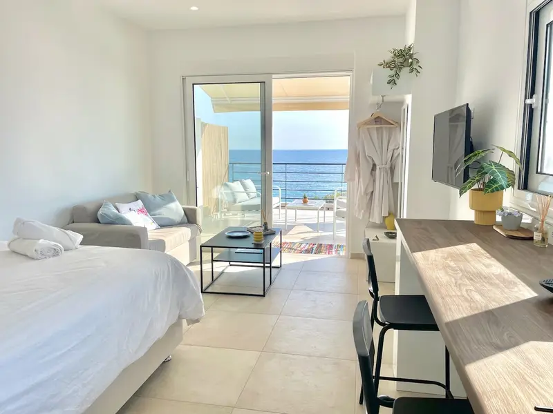 Aqua Vista Saronida Sunsets – 4