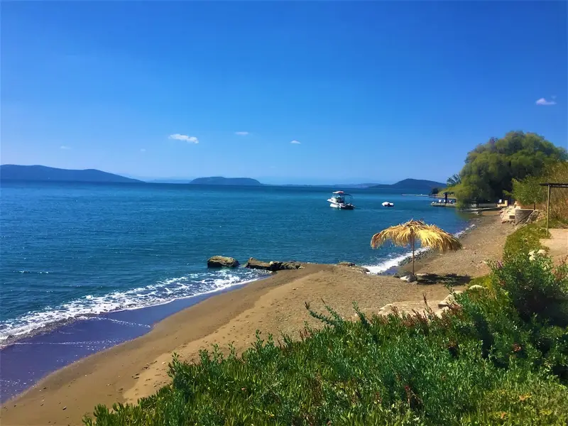 Aqua Vista Πελοπόννησος - Παραθαλάσσιο Συγκρότημα Βιλών με Πισίνα στη Θερμησία, Thermisia
