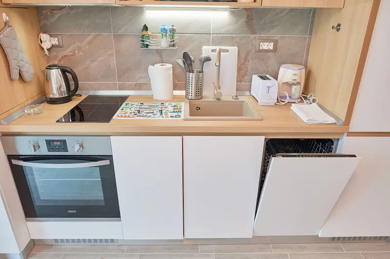 Opal Luxury Apartment 109 Spa n Pool Beach resort – 31