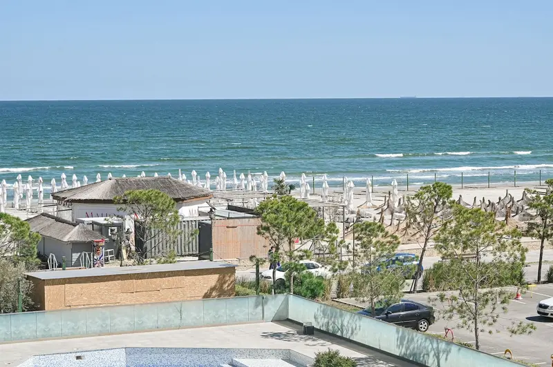 Sealand Apartment Infinity Pool Spa Resort-parking – 44