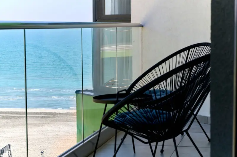 Rainbow sea view apartment Spa n Pool resort - parking, Alezzi Beach Resort