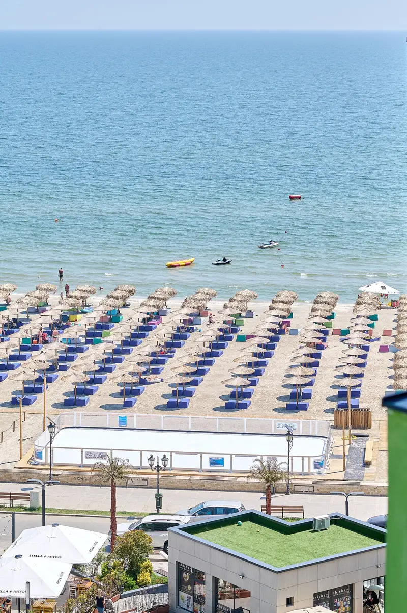 Top Floor Sea View Apartment Spa n Pools – 14