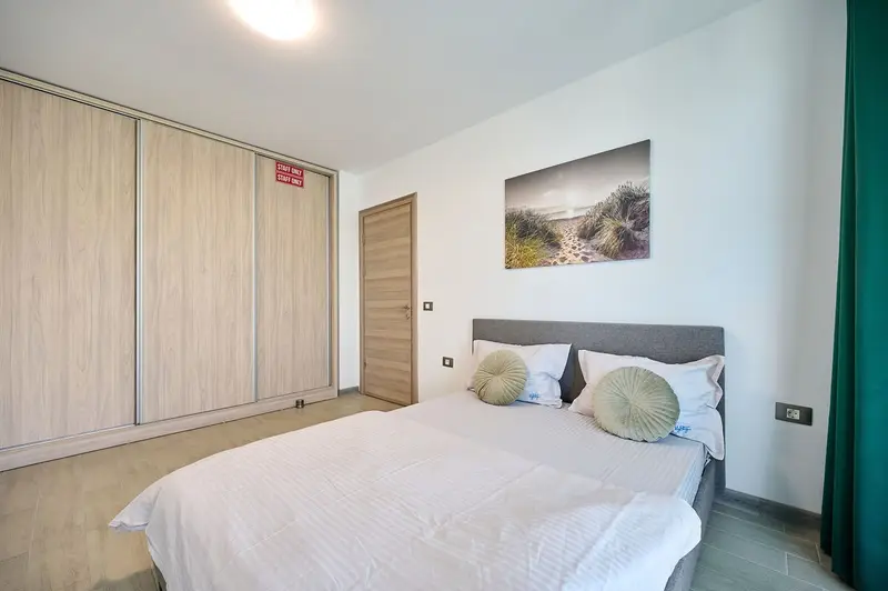 Top Floor Sea View Apartment Spa n Pools – 2