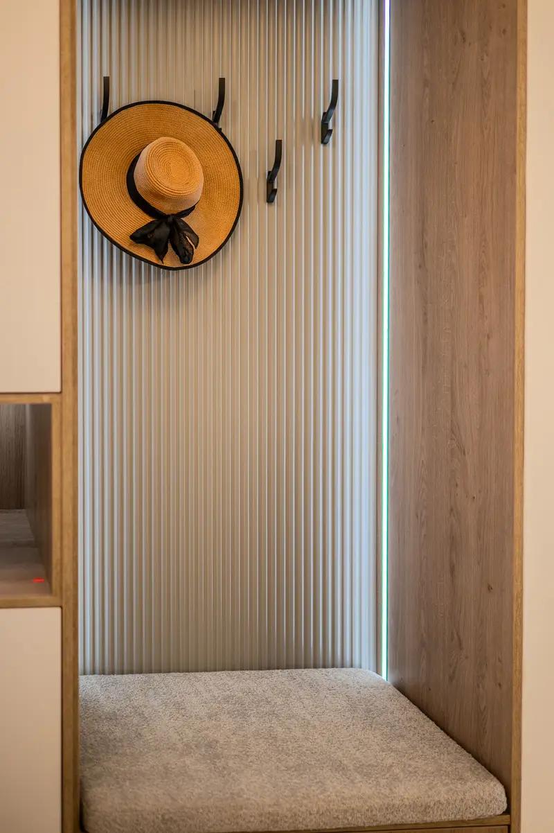AC-416-Spectre Collection (60 SQM Studio Sea View) – 24