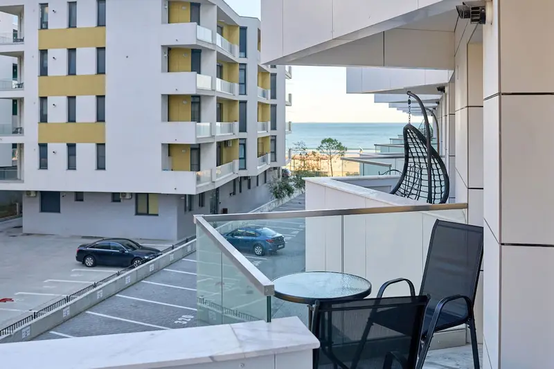 MG Brothers Apartment in Infinity Beach Resort – 9