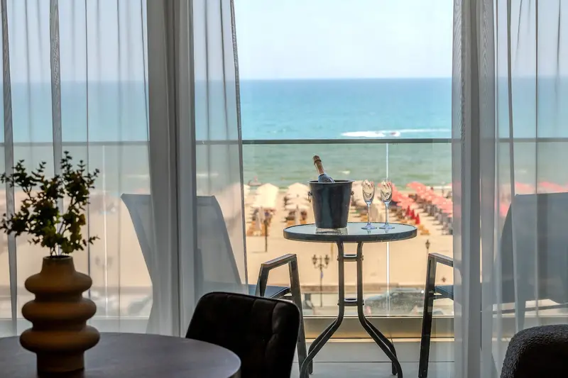 Ghost Collection (145 SQM 2BD Sea View Premium) – 2