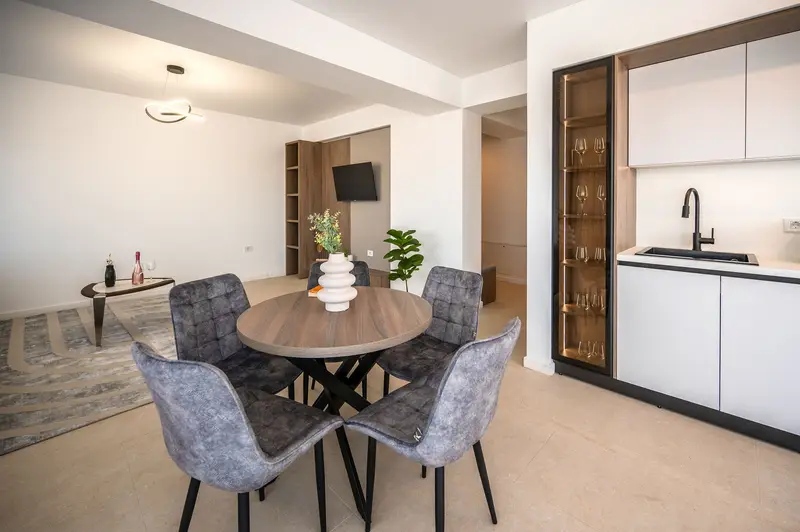 AC-405-Corniche Collection (151 SQM 2BD Corner View) – 3