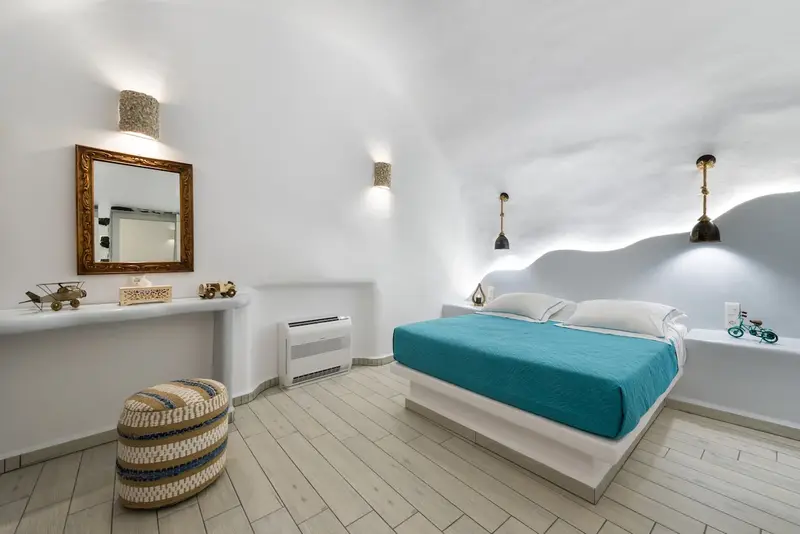 Aqua Vista Σαντορίνη - Υπόσκαφη Σουίτα με Ιδιωτική Εσωτερική Πισίνα κοντά στα Φηρά – 4