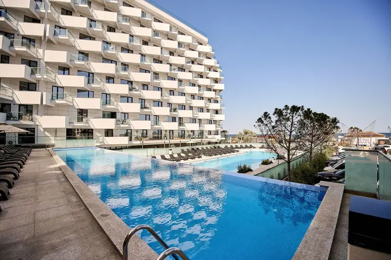 Nova Seaview Apartment InfinityBeachResort-parking – 9