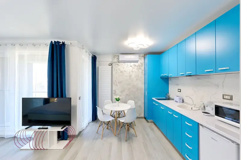 Color Studio 51 in Nord10 - Pool & playground – 2