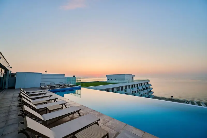 Wave n’ Sea Apartment in Infinity Beach Resort - parking, Infinity Resort & SPA