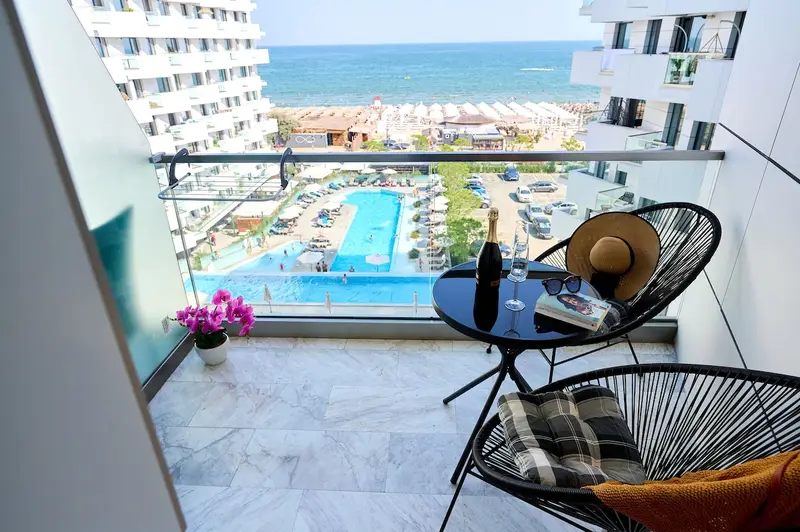 Studio M47 Infinity beach resort – 40