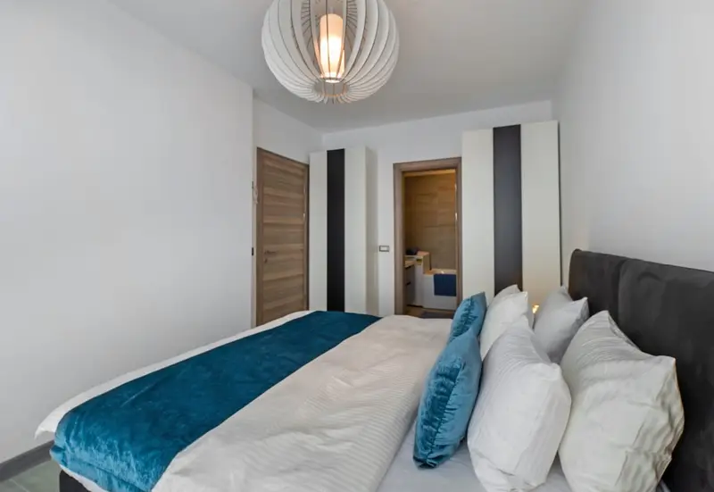 Mamaia Vice SeaView 2 bedroom Spa n Pool Beach resort – 11