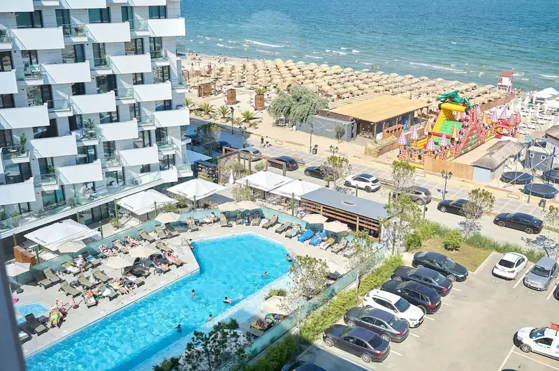 Smarald Sea View Apartment in Infinity Beach Resort - parking – 36
