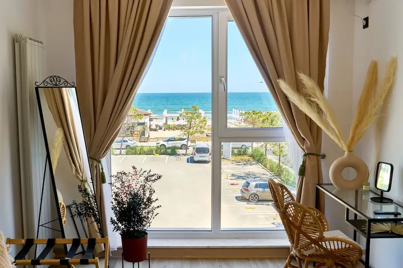 Seaside Serenity Apartment in Infinity Beach Resort - parking – 9