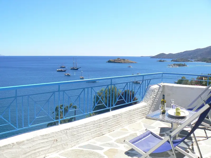 Aqua Vista Πόρος - Διαμέρισμα με Πανοραμική Θέα στη Θάλασσα και Κήπο – 2