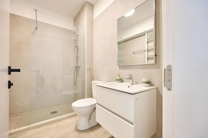 MG Brothers Apartment in Infinity Beach Resort – 10