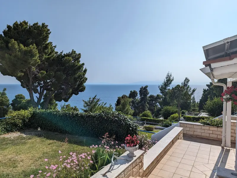 Aqua Vista Κασσάνδρα - Σπίτι σε Πευκοδάσος με Ανελκυστήρα προς την Παραλία στη Σίβηρη, Siviri