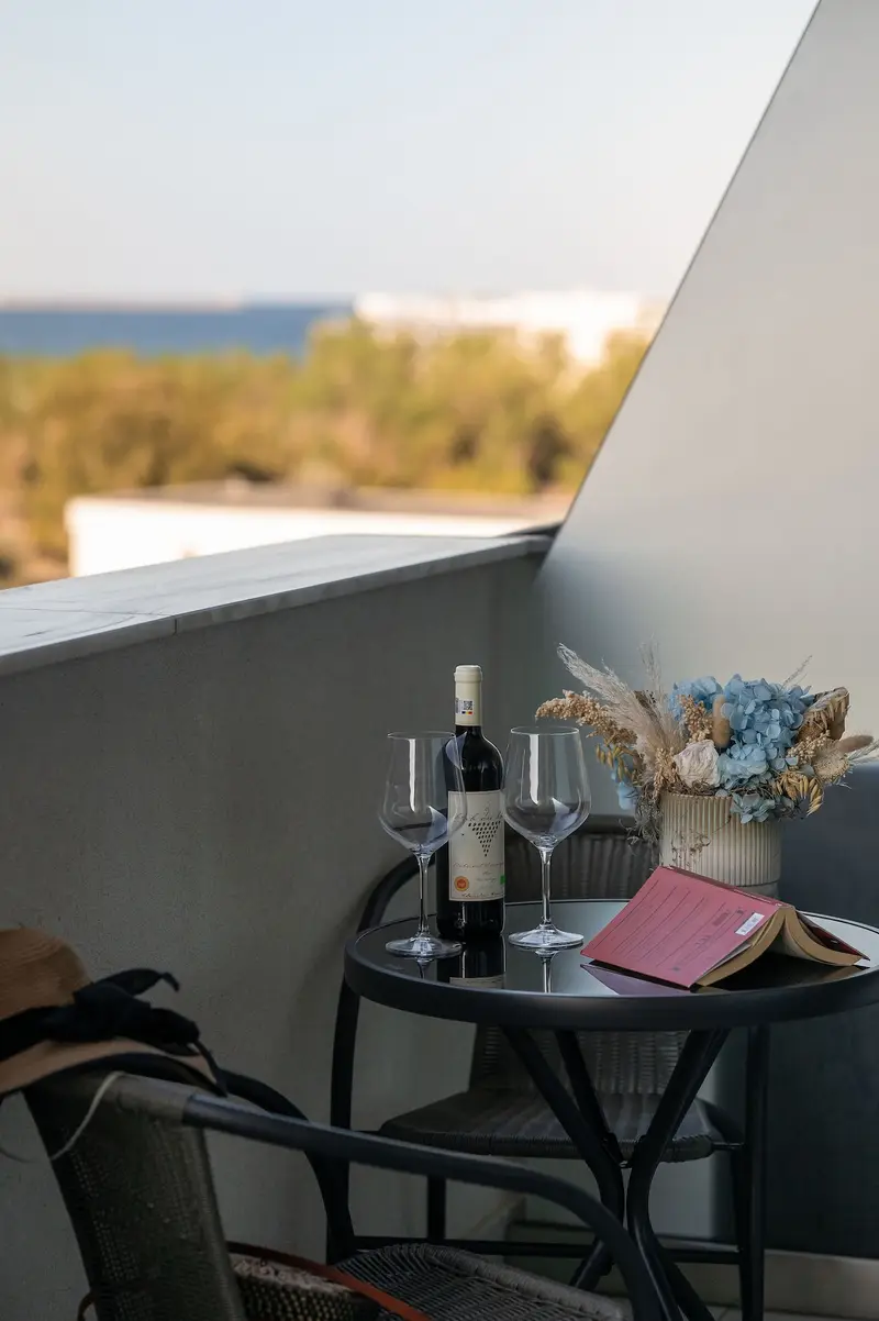 Mazi apartment in Odyssey Spa pool resort-parking – 25