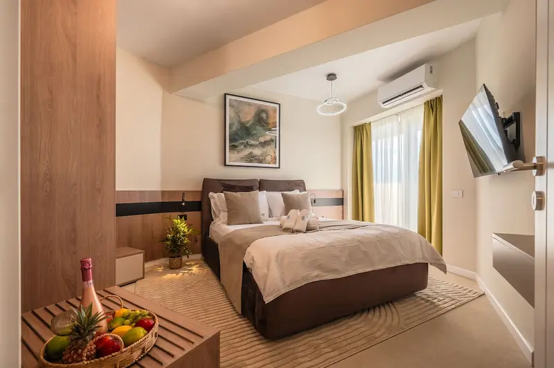 AC-631-Corniche Collection (151 SQM 2BD Corner View) – 9
