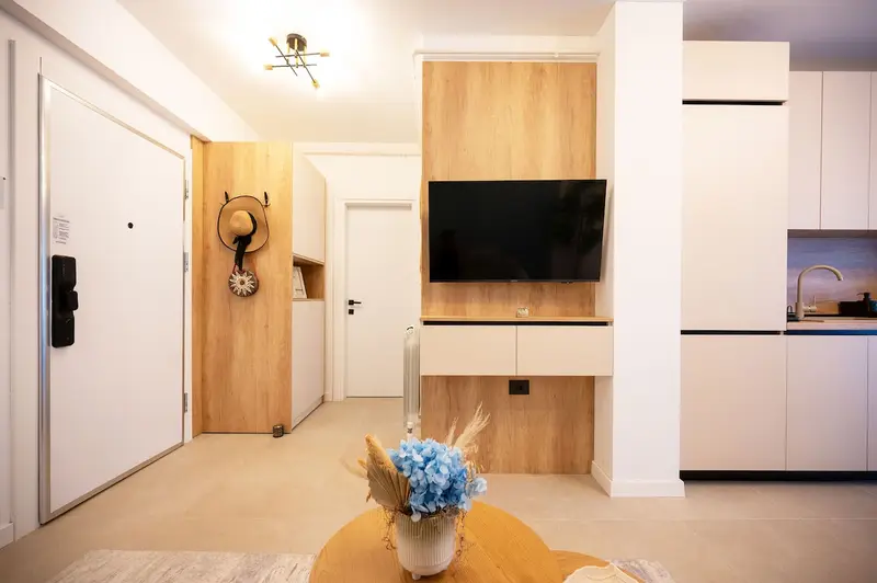 RavSea Luxury Apartment in Odyssey SpaPool-parking – 23