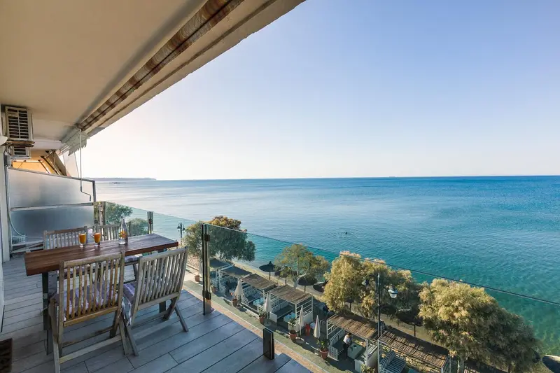 Aqua Vista Θεσσαλονίκη - Παραθαλάσσιο Διαμέρισμα με Θέα 180° στη Θάλασσα στην Περαία – 5