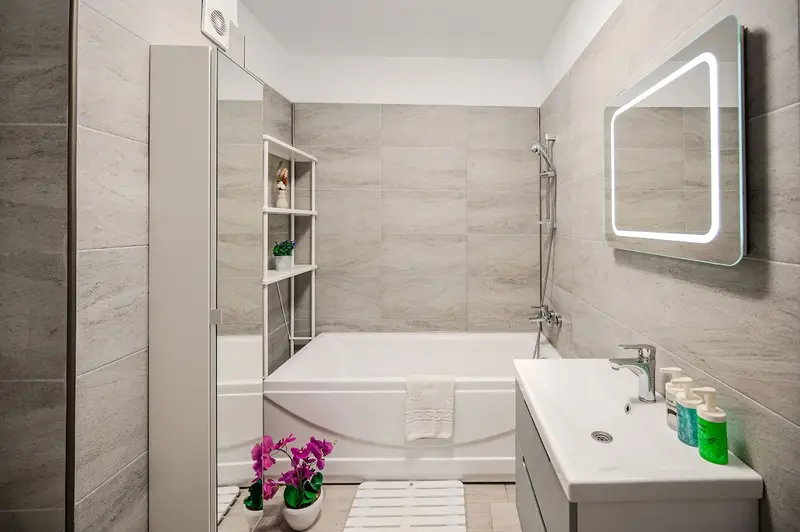 Ozone Apartment Spa & Pool Beach Resort – 60