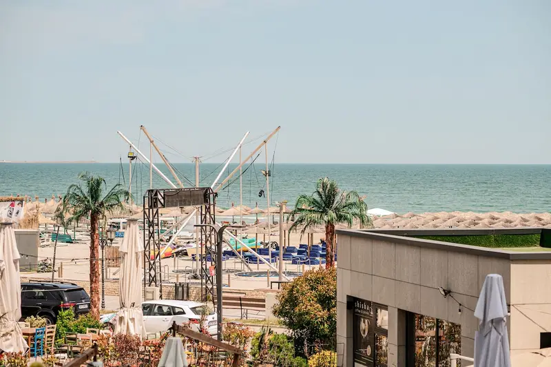 Ozone Apartment Spa & Pool Beach Resort – 36