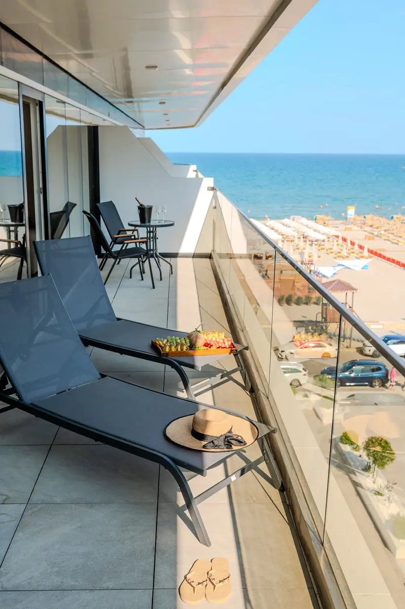 AC-429-Spectre Collection (60 SQM Studio Sea View) – 17