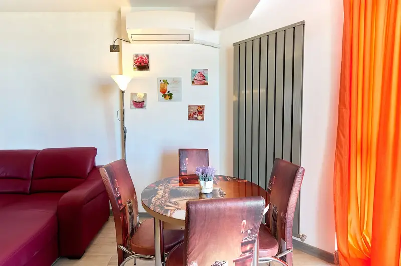 Glamour Red apartment 22 in Spa Pool resort – 9