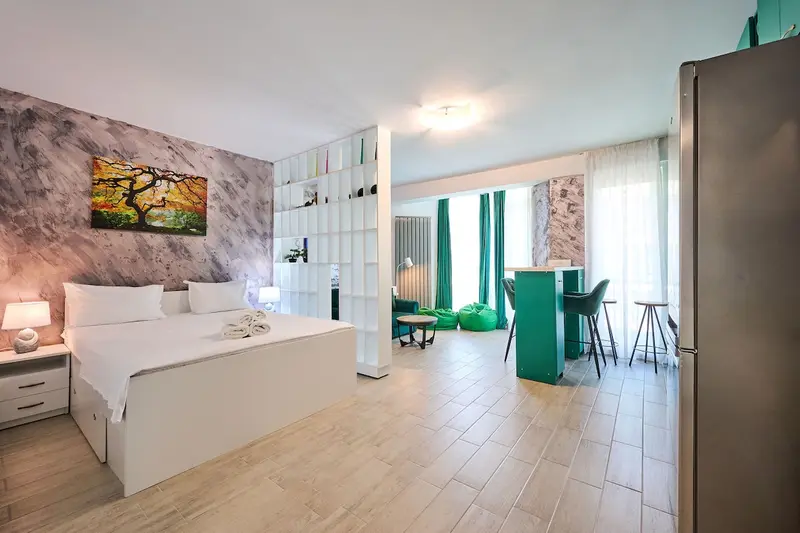 Color Studio 126 - Spa & Pools access – 11