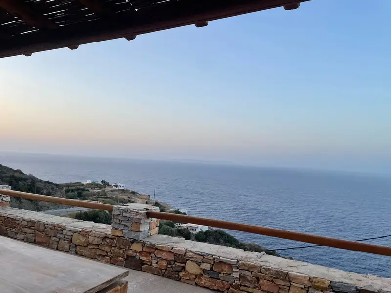 Aqua Vista Σίφνος - Πέτρινη Βίλα με Βεράντες με Θέα στη Θάλασσα στον Αρτεμώνα, Artemonas