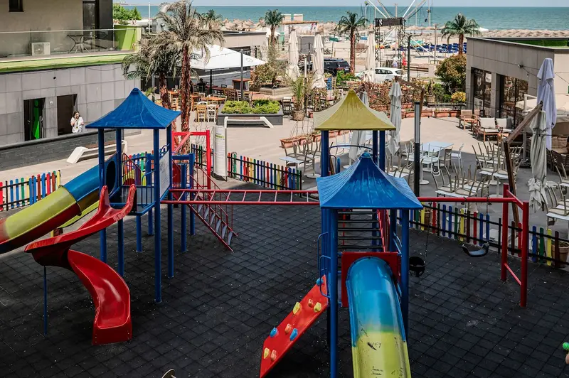 Ozone Apartment Spa & Pool Beach Resort – 45