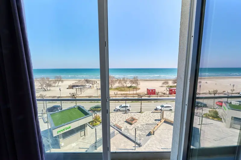 Glamour Red apartment 22 in Spa Pool resort – 22