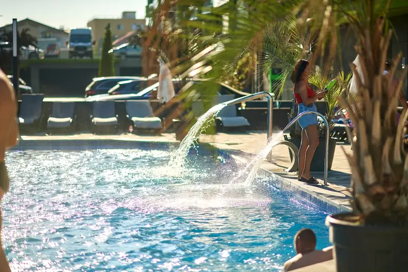Endless Summer Suites 64 Pools Spa Parking Resort – 44