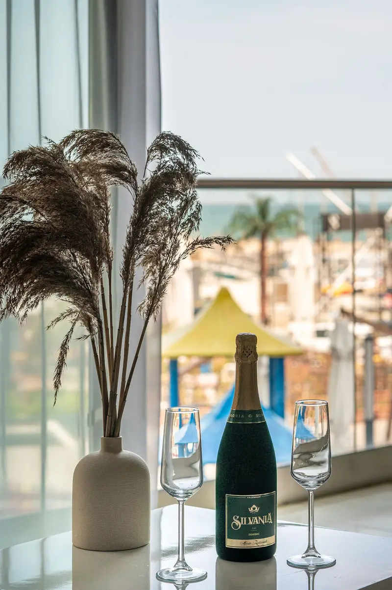 Ozone Apartment Spa & Pool Beach Resort – 39
