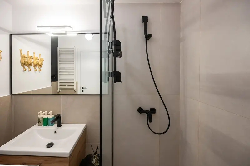 Glam Apartment in Odyssey Spa Pools and Parking – 7