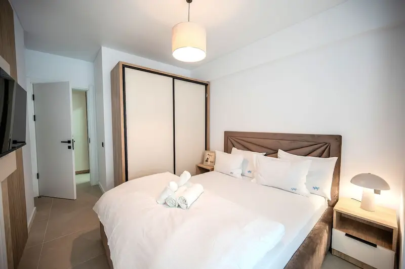 Velvet Breeze in Odyssey Pools Spa and Parking – 26