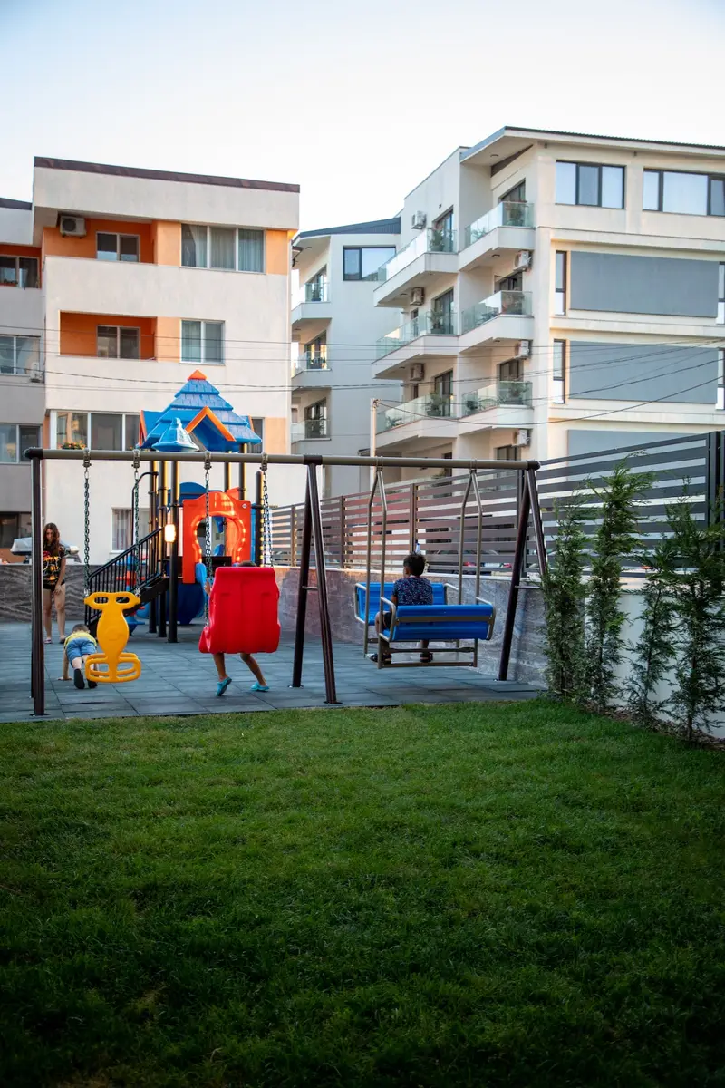 Color Studio 134 in Nord10 Pool & playground – 34