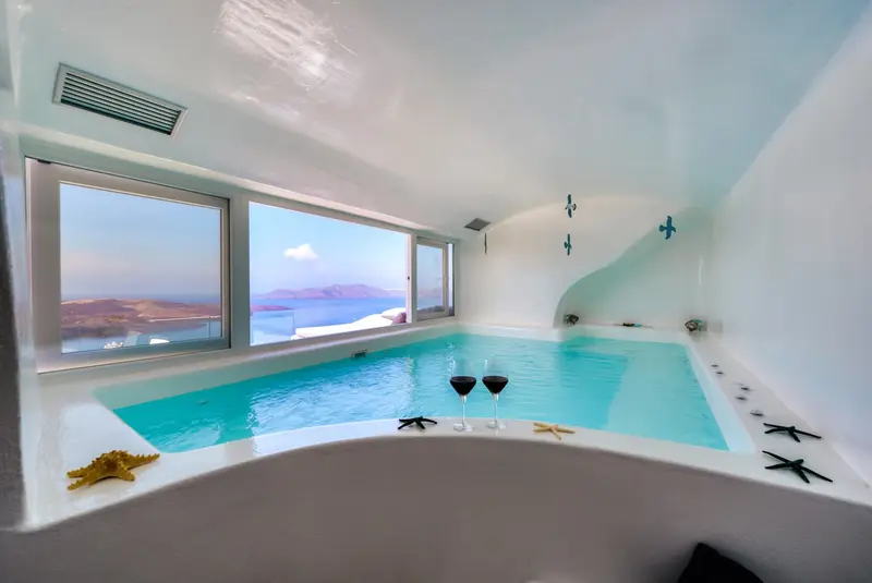 Aqua Vista Σαντορίνη - Υπόσκαφη Σουίτα με Ιδιωτική Εσωτερική Πισίνα κοντά στα Φηρά – 2