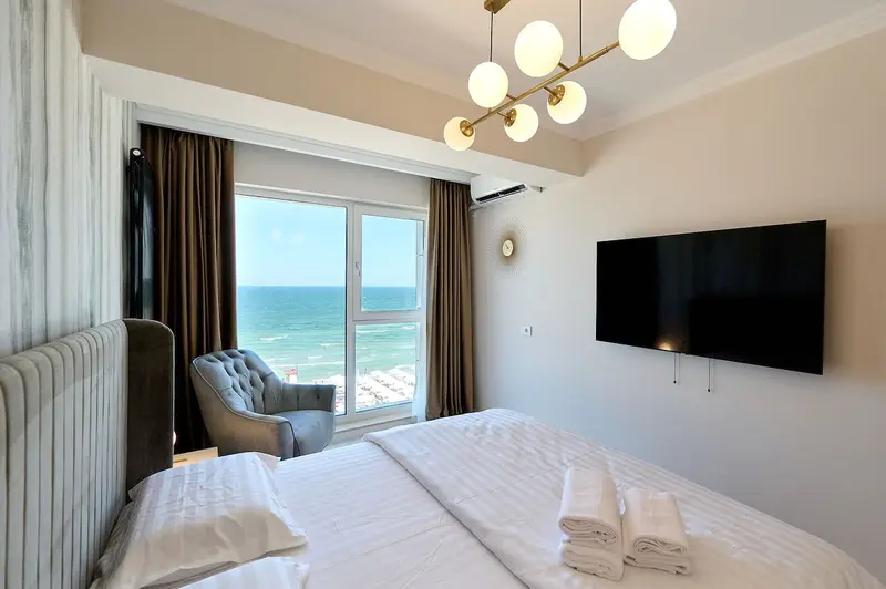 Beach Bliss Apartment in Infinity Beach Resort parking – 24
