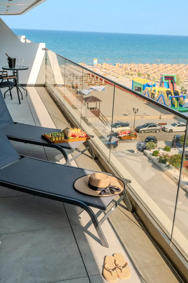 AC-428-Spectre Collection (60 SQM Studio Sea View) – 32