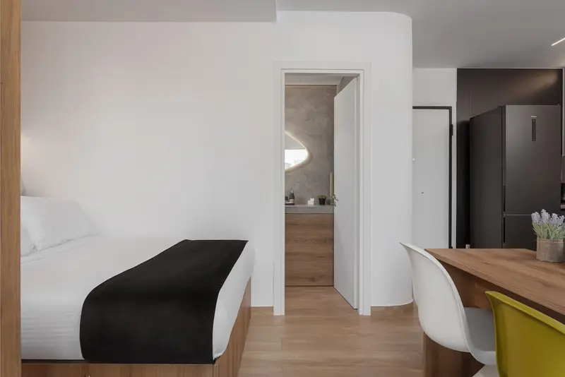 Aqua Vista Βουλιαγμένη Σουίτα δίπλα στη Θάλασσα με Τζακούζι – 2