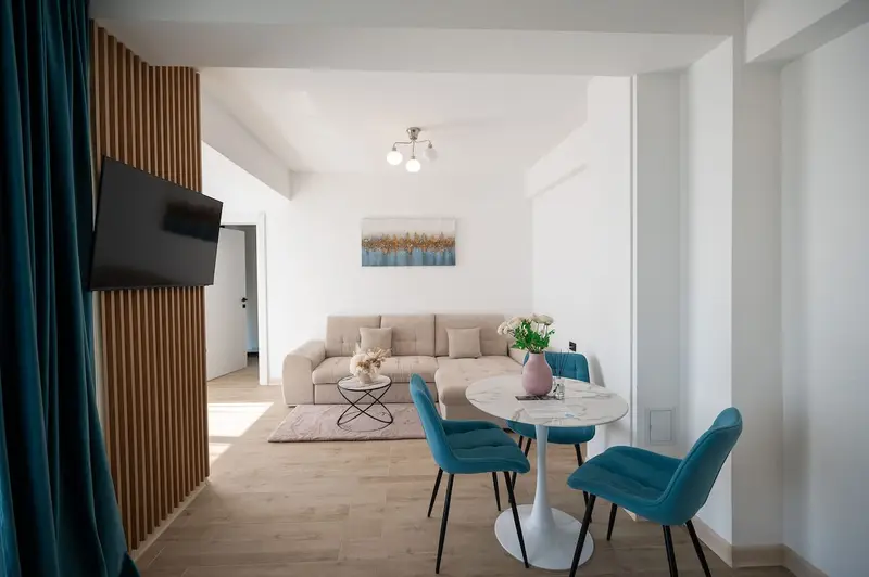 Amazing Sea View Apartment in Infinity pools n spa – 9