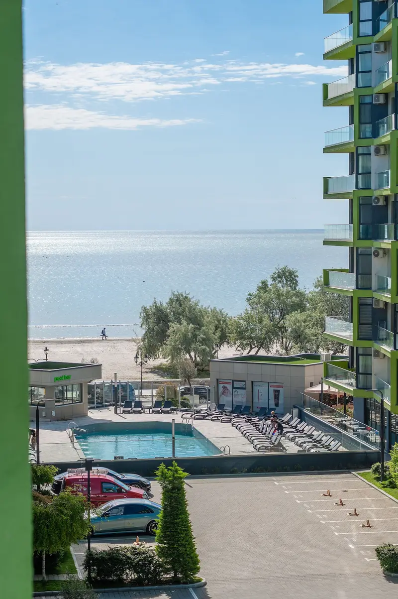 Endless Summer Suites 64 Pools Spa Parking Resort – 35