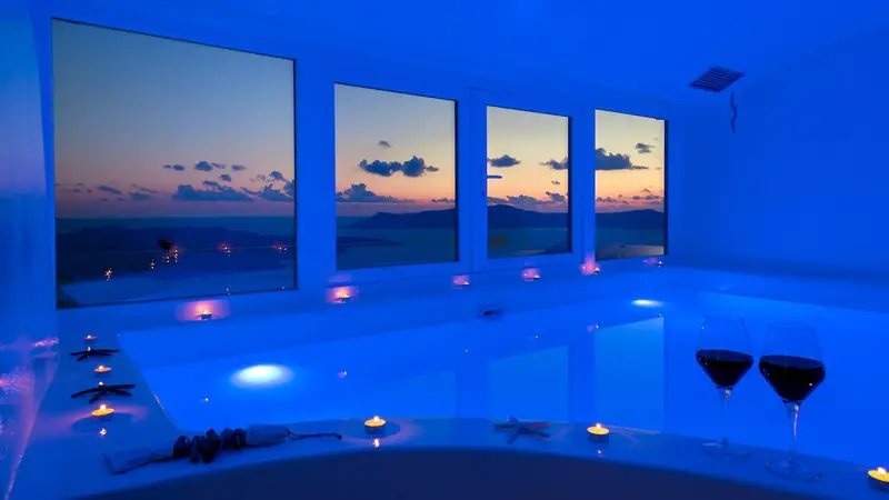 Aqua Vista Σαντορίνη - Υπόσκαφη Σουίτα με Ιδιωτική Εσωτερική Πισίνα κοντά στα Φηρά – 7