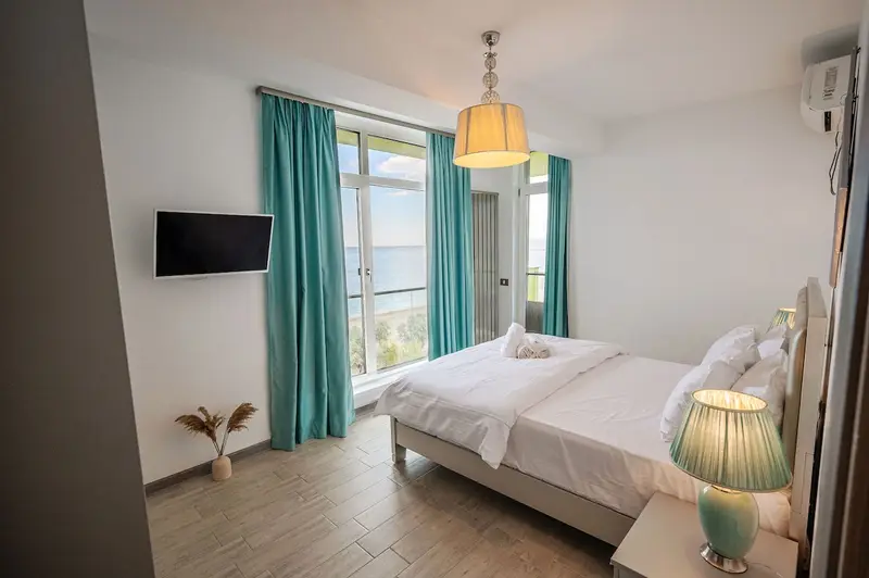 Summer Waves Apartment Alezzi Pool&Spa-parking – 39