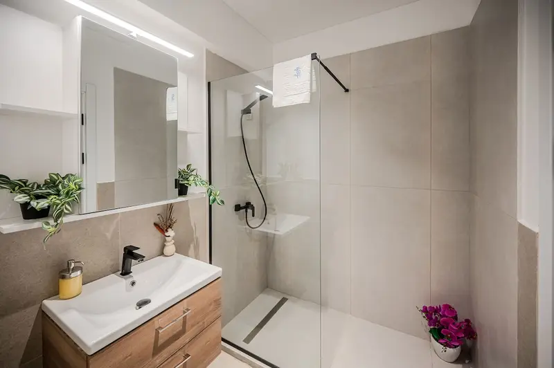 Skyline-Sea Apartment in Odyssey Spa Pool Fitness – 10
